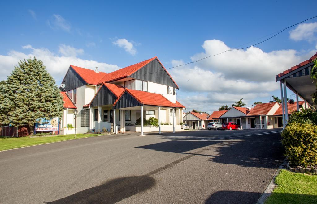 Bennetts Thermal Motor Inn Tauranga Exterior photo